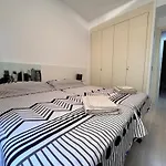 Gran Con Piscina En デニア